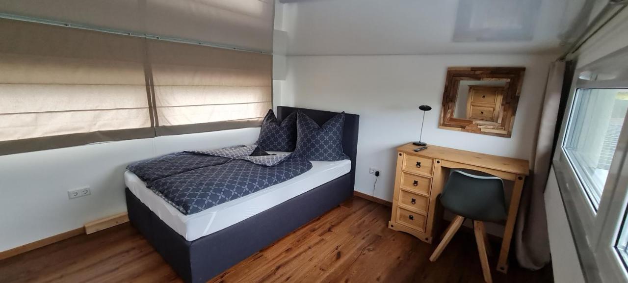 Ferienhaus Am See Hungen Екстериор снимка